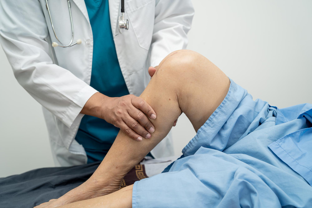 Recovering from Knee Replacement: The Do's and Don'ts