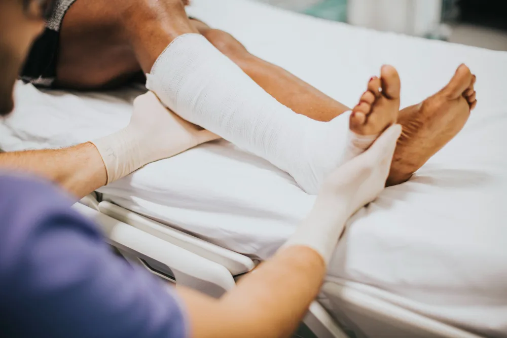 The Difference Between a Break and a Fracture
