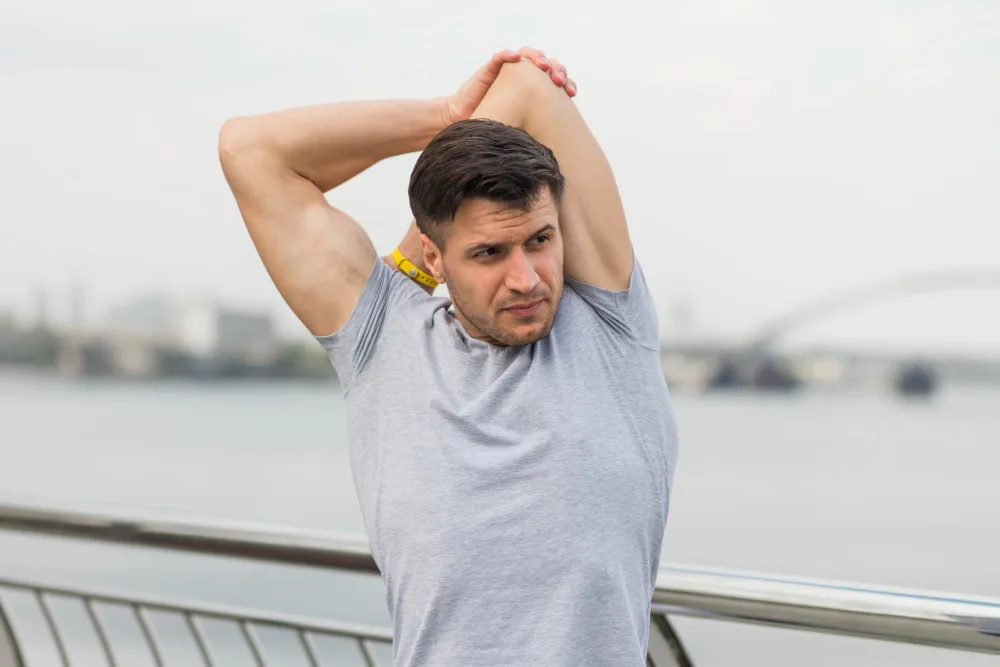 Can Strengthening Exercises Help Treat Frozen Shoulder?
