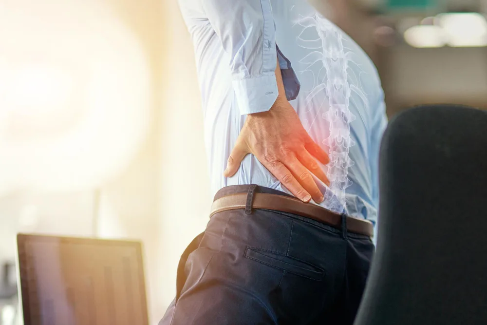 Is Your Back Pain a Sign to See a Spine Surgeon?